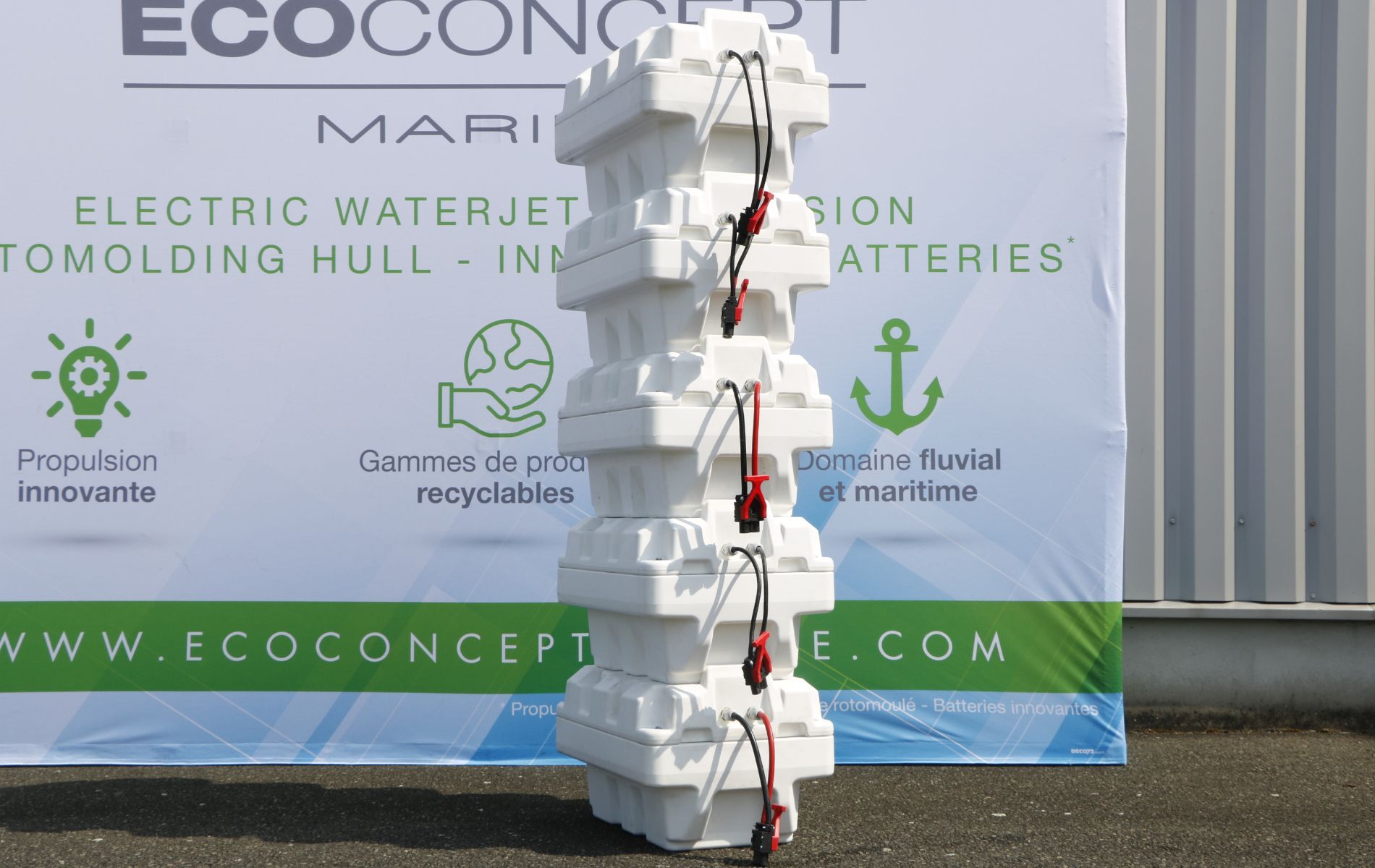 Batterie lithium d'Eco Concept Marine pour les bateaux Sea'U Experience.
