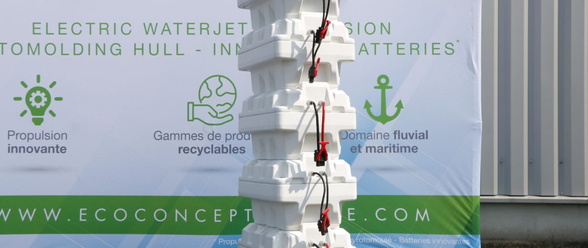 Batterie lithium d'Eco Concept Marine pour les bateaux Sea'U Experience.